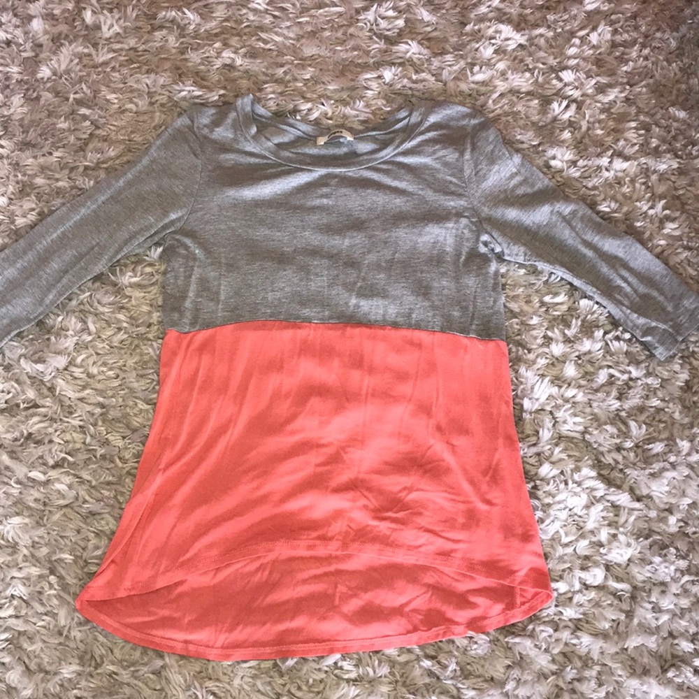 Quarter sleeve shirt